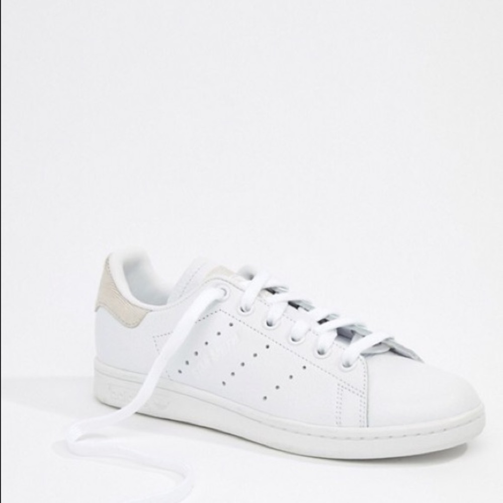 Stan Smith - 8